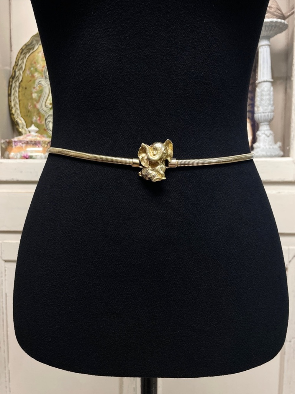 Vintage 80s Gold Tone Elephant Stretch Belt Slinky Metal Adjustable USA